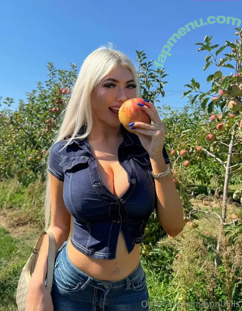 aprilhills nude photo #0079 (april_thehills / aprilhillsxox)