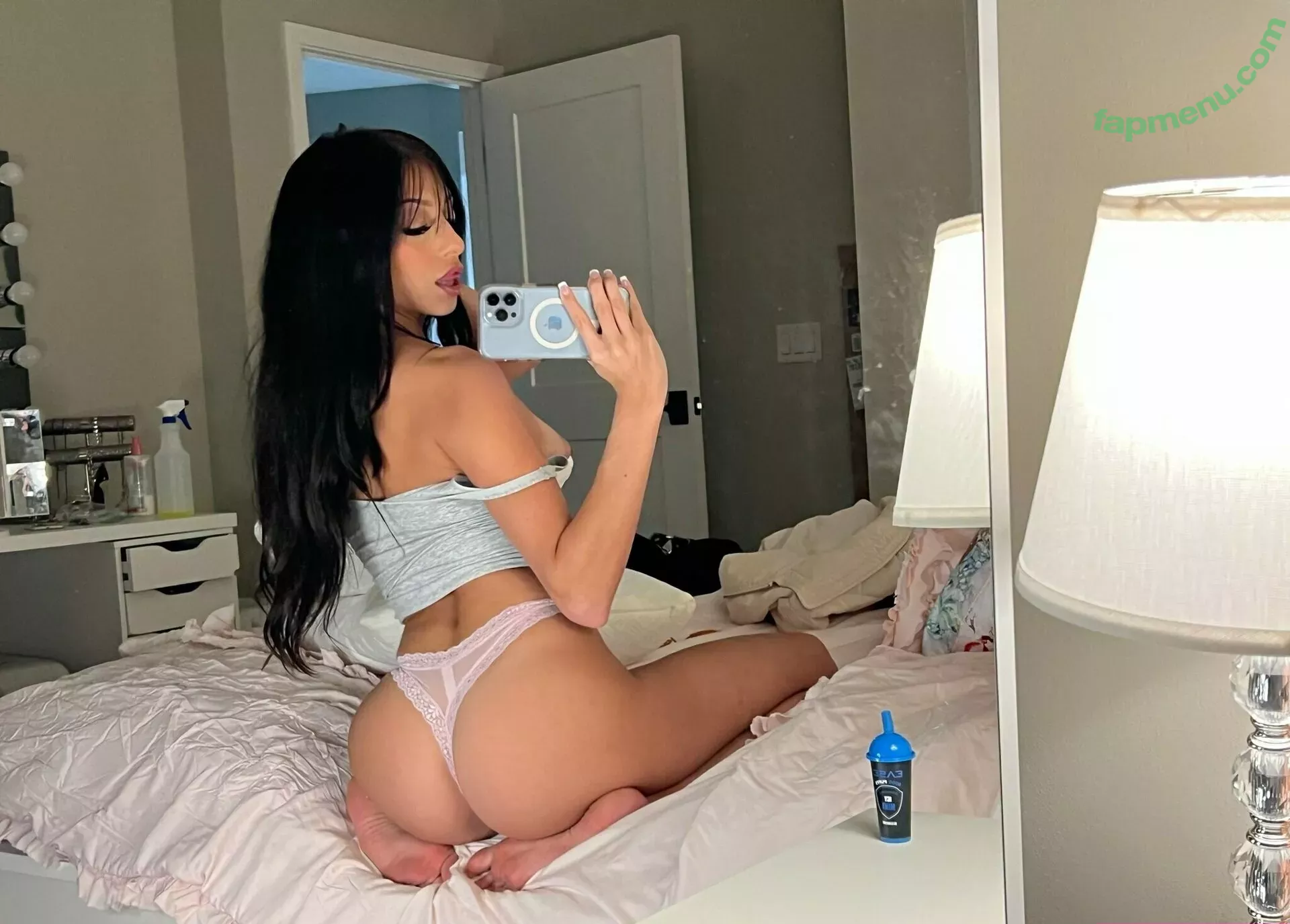 aprilpaigee nude photo #0331 (aprilpaigee)