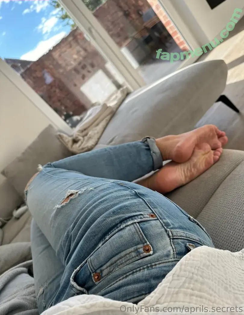 aprils.secrets nude photo #0018 (aprils._life._)