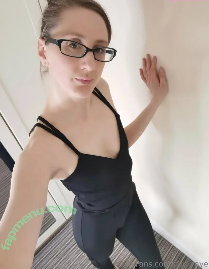 aprilvaye nude photo #0006 (sua_ve)