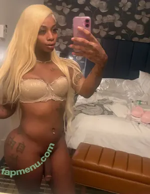 aquafinaak / awkwafina nude photo #0014