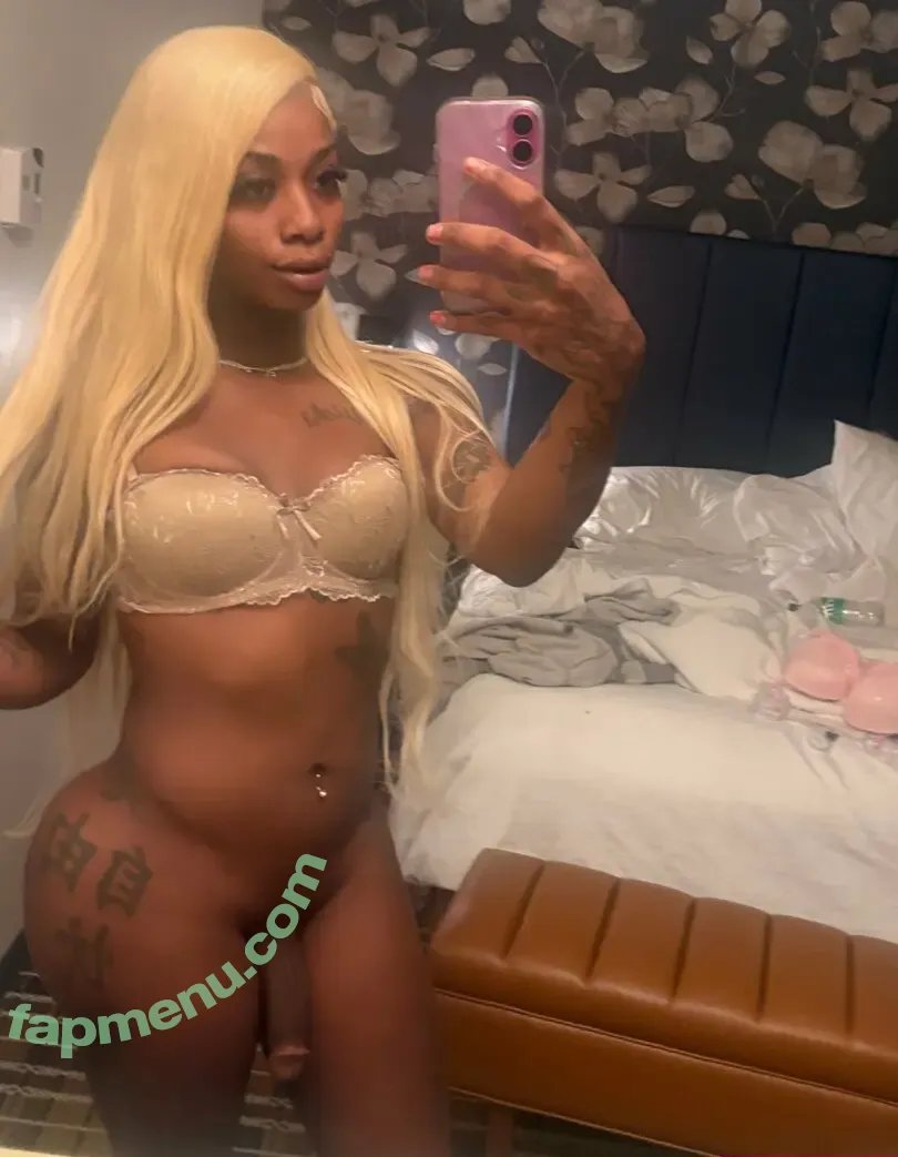 aquafinaak nude photo #0014 (awkwafina)