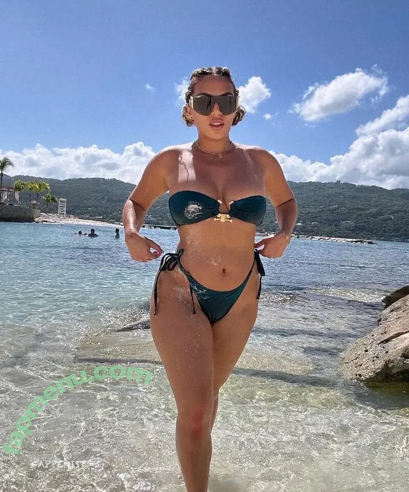 Ara Bozorgian nude photo #0008 (Ara Bozorgian)