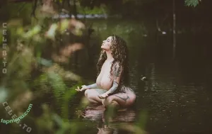 Arabelle Raphael / arabelleraphael / mommyarabelle nude photo #0484