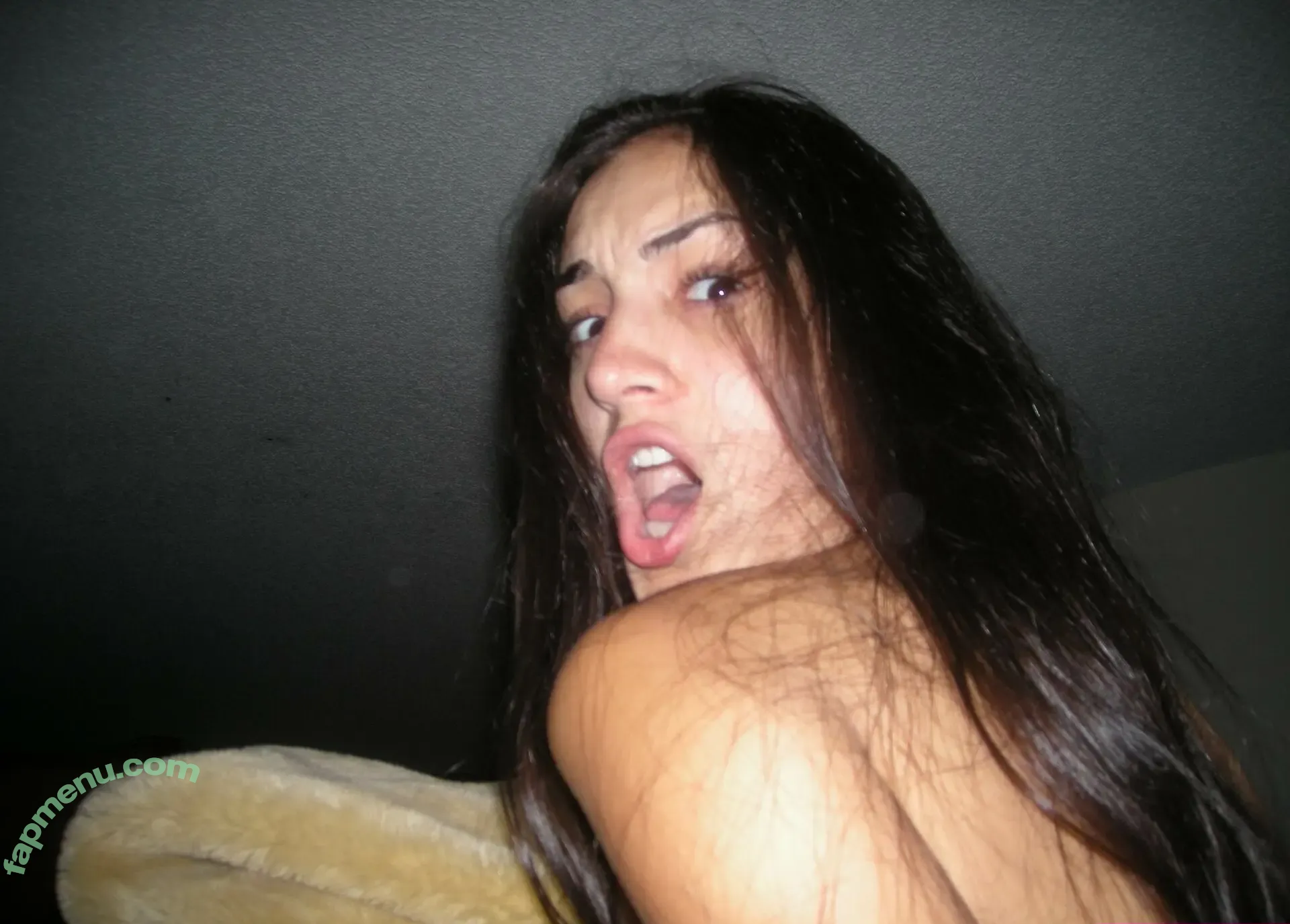 Arabian Queen nude photo #0009 (Arabian Queen)