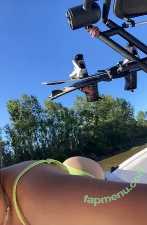 Araceli Salinas / aracelisalinass_ nude photo #0029