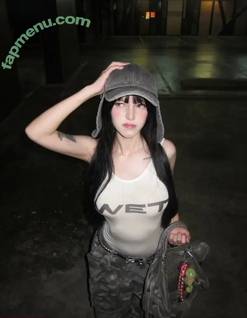 Aradaeyeee nude photo #0062 (Aradaeyeee)