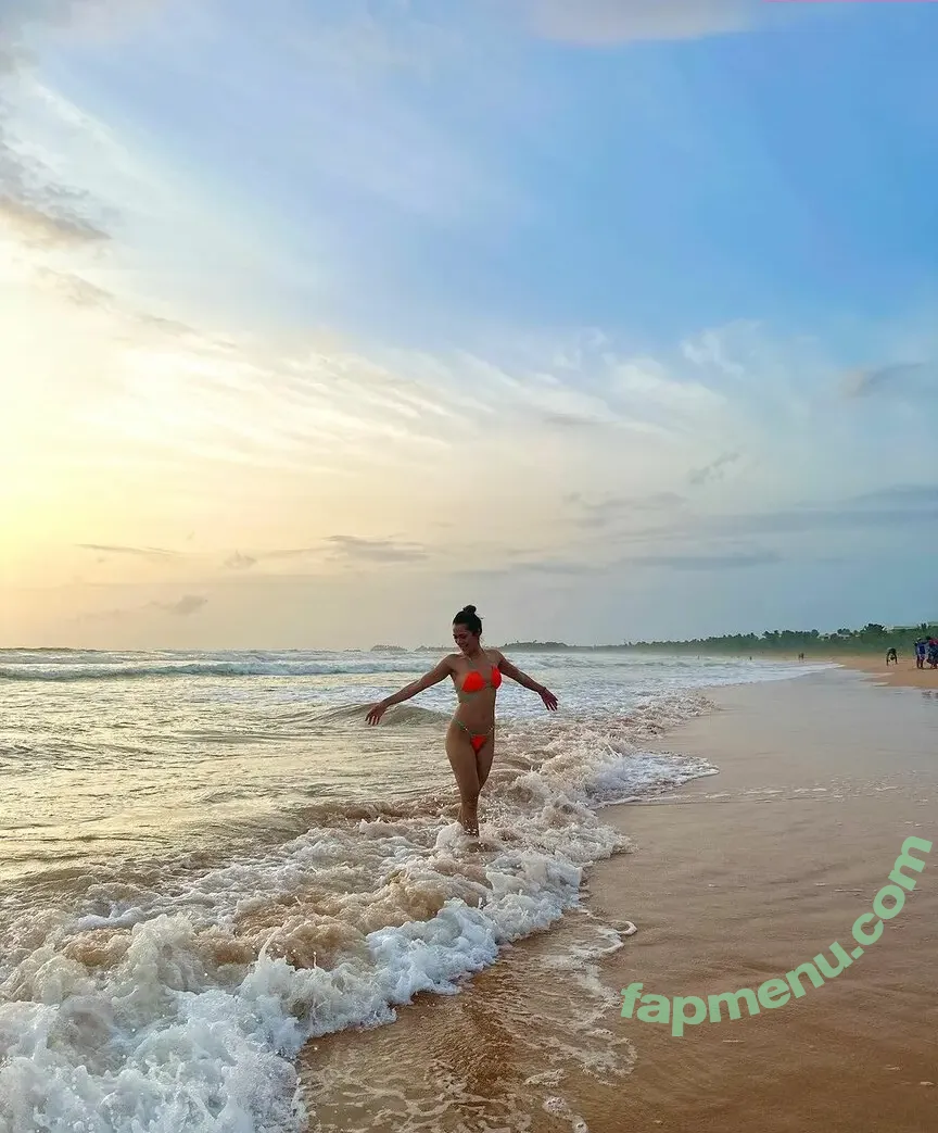 Araddhana R Sharma nude photo #0012 (aradhanasharmaofficial)