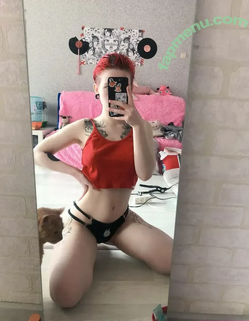 arahnaekb nude photo #0021 (chloe_glass_ / unkarab)