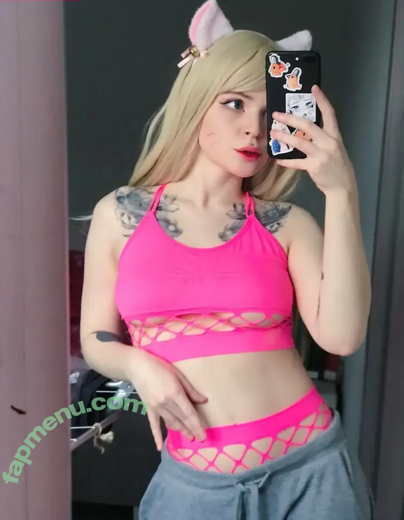 arahnaekb nude photo #0022 (chloe_glass_ / unkarab)