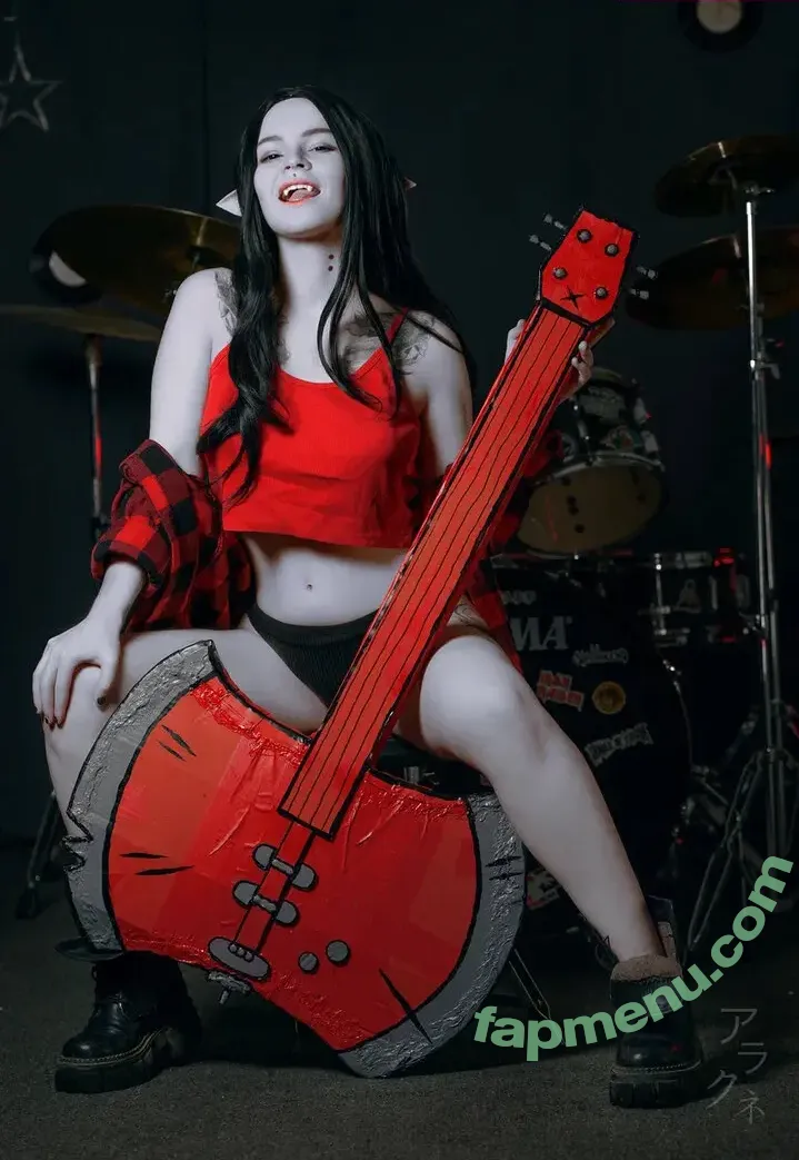 arahnaekb nude photo #0118 (chloe_glass_ / unkarab)