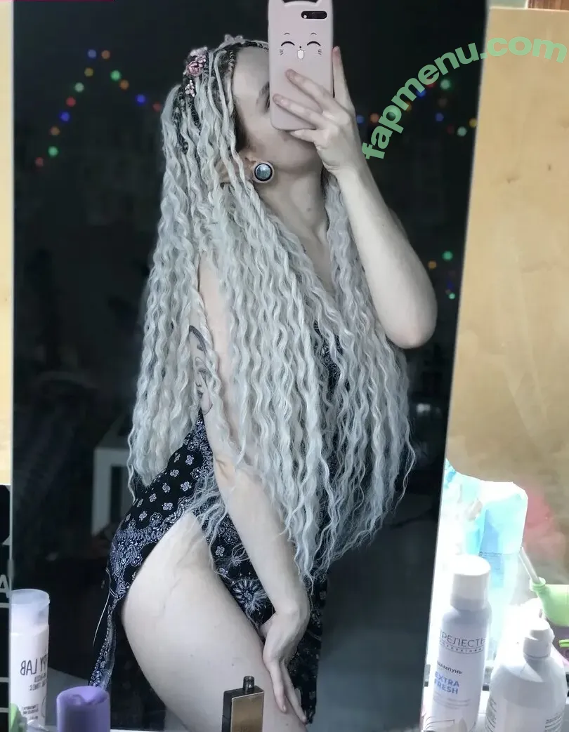 arahnaekb nude photo #0235 (chloe_glass_ / unkarab)