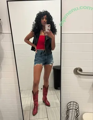 Arasha Lalani / Smosh / arashababy / arashalalani / arashalalani_ nude photo #0209