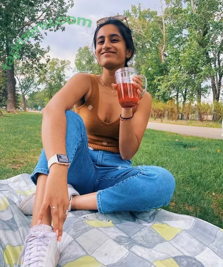 Arasha Lalani nude photo #0001 (arashalalani / arashalalani_)