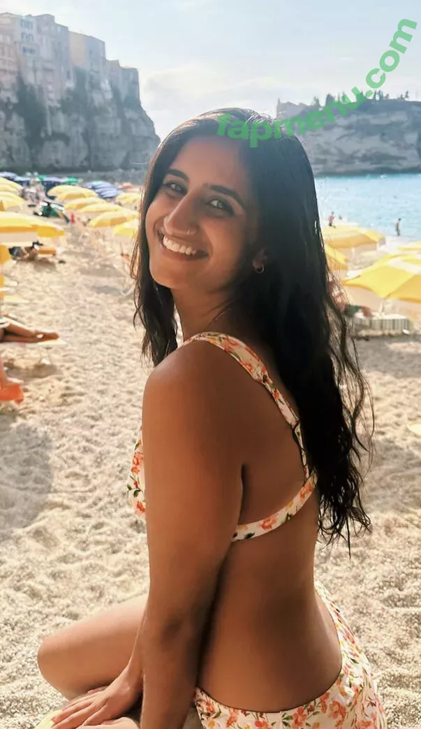 Arasha Lalani nude photo #0015 (arashalalani / arashalalani_)
