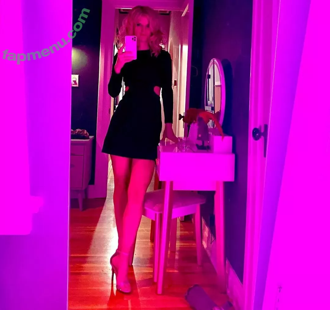 Arden Myrin nude photo #0022 (ardenmyrin)