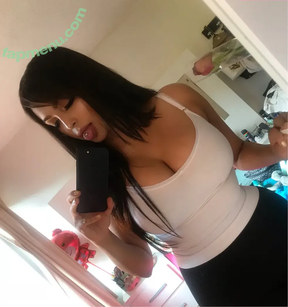 Areeli Ferrer nude photo #0003 (areeliferrer_ / u217786390)