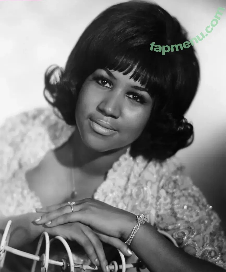 Aretha Franklin nude photo #0004 (Aretha Franklin)
