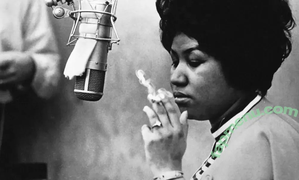 Aretha Franklin nude photo #0007 (Aretha Franklin)