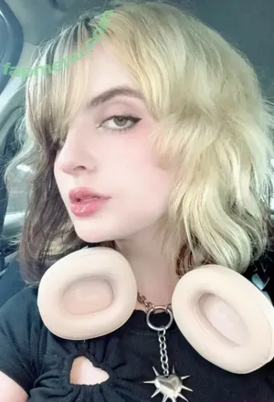 Aretteepls / Nym nude photo #0367