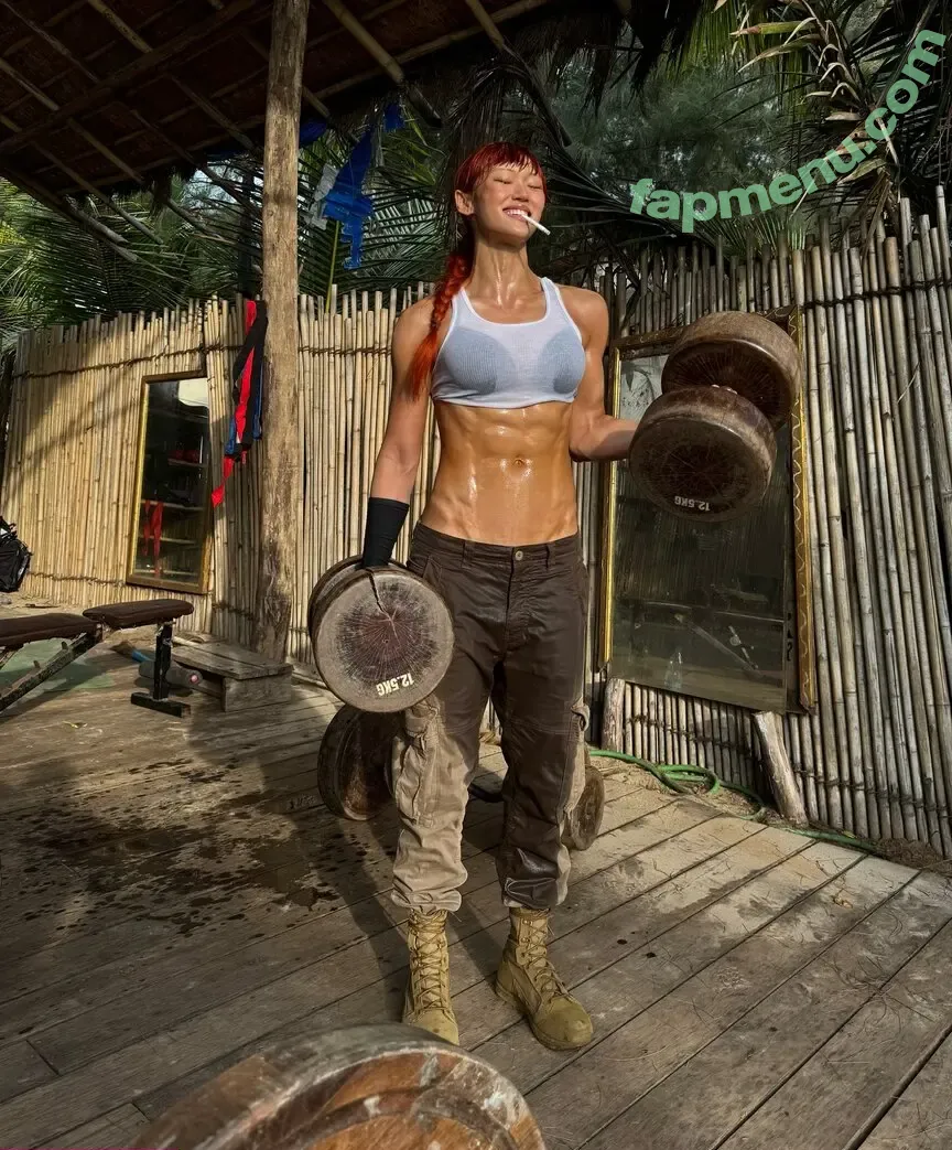 AreYouKitty nude photo #0019 (Kiddy Akita Lou)