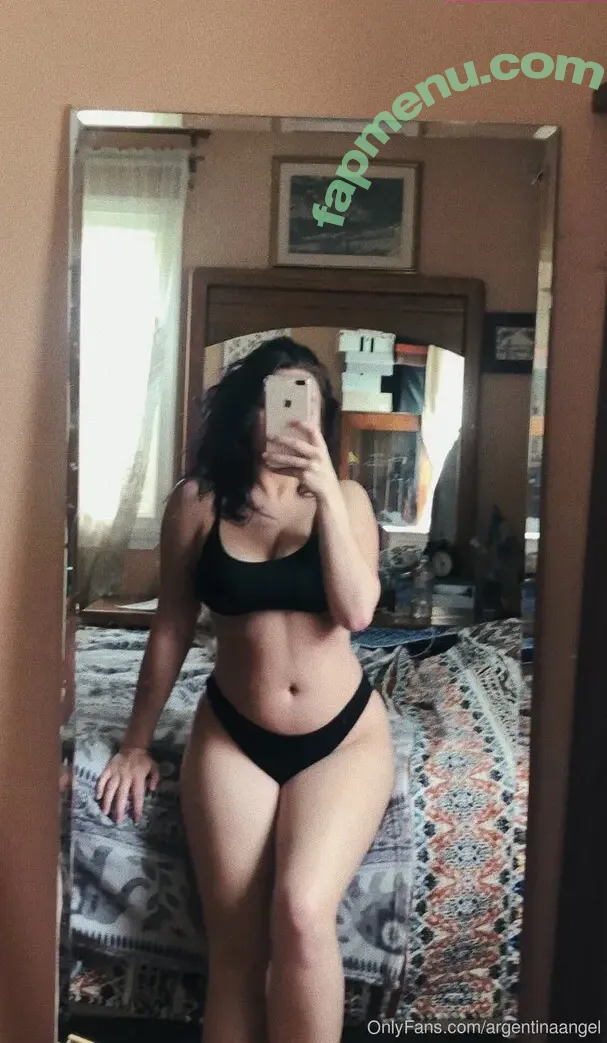 ArgentinaAngel nude photo #0020 (Moodybaffoon / Mopeymira / WakeupMiranda)
