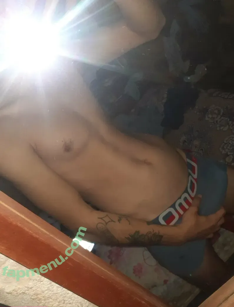 argentinepapii nude photo #0003 (valentinopapii)