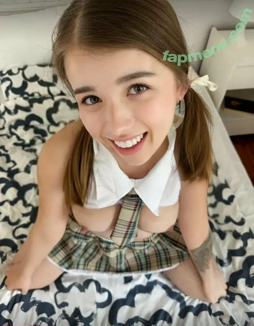 aria_blonde nude photo #0035 (messy.blonde)