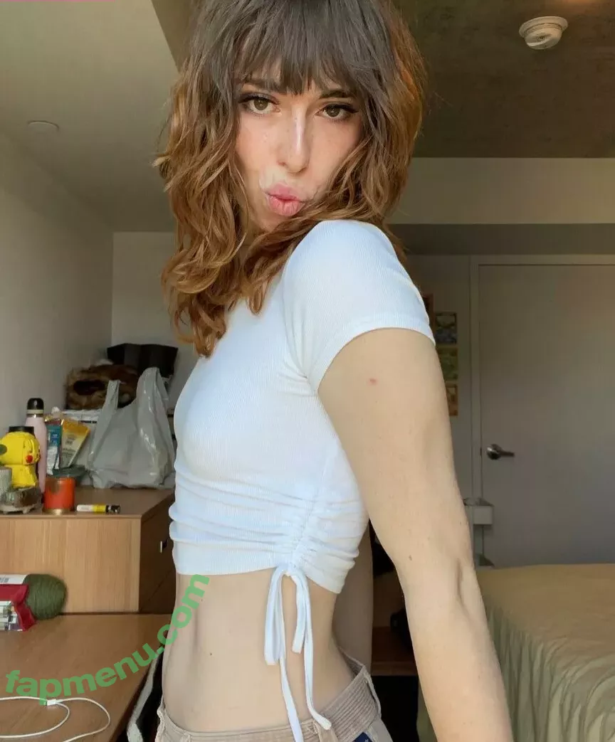 Aria Faye nude photo #0046 (thetransfairy / thetransfairyx / thisfluffbutt1)