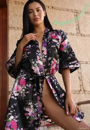 Aria Star / Victoria Mur / ariastaroffcial / ariastarofficial nude photo #0247