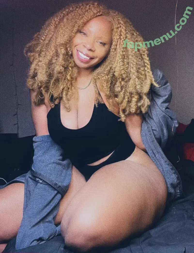 Ariaartizte nude photo #0019 (Ariaartizte)