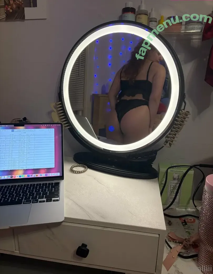 ariaaxoxo nude photo #0013 (ariaxoox)