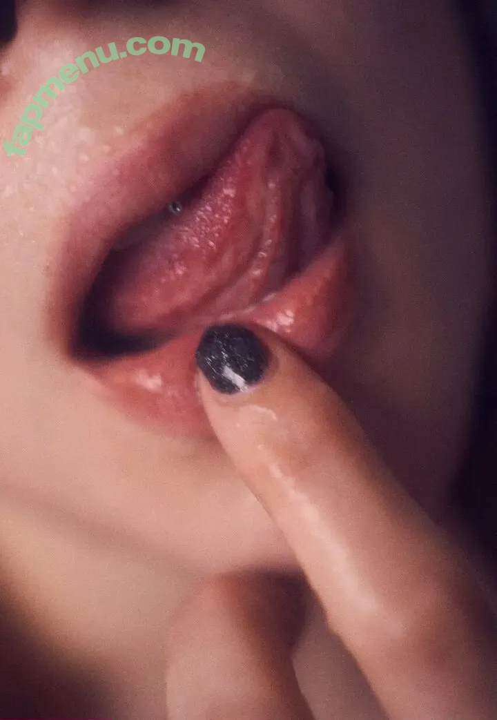 ariamystique nude photo #0005 (ariamystiqueof)