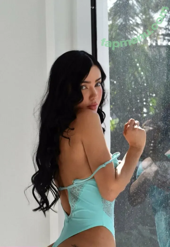 ariana nude photo #0018 (Arianalogia____ / arianagrande / arianamarie)