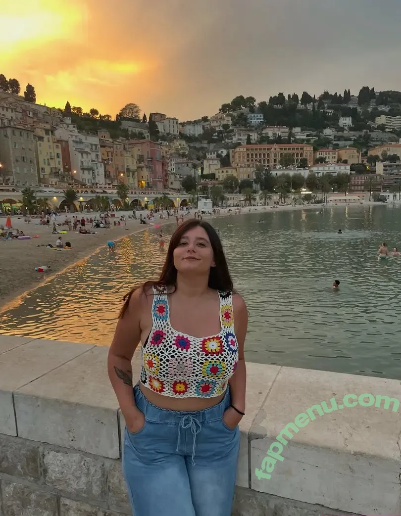 ariana nude photo #0025 (Arianalogia____ / arianagrande / arianamarie)