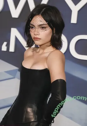 Ariana Greenblatt / ariana_greenblatt nude photo #0433