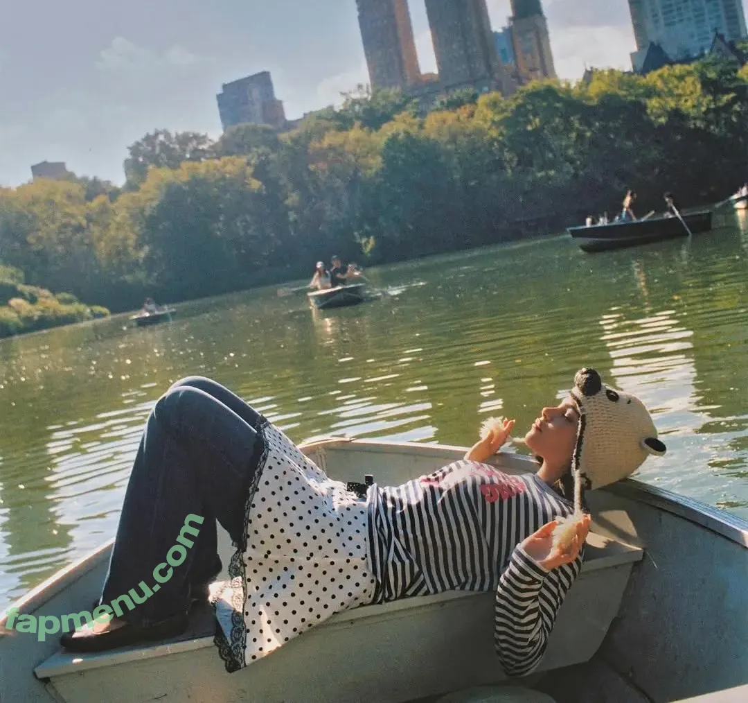 Ariana Greenblatt nude photo #0116 (ariana_greenblatt)