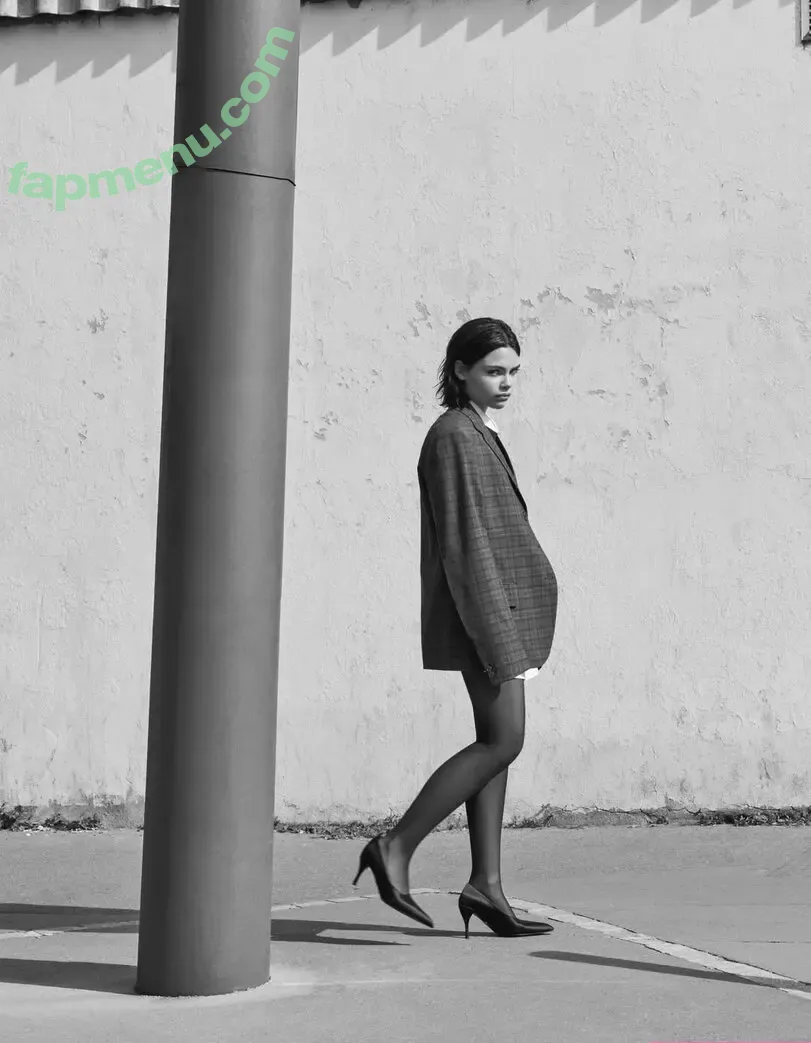 Ariana Greenblatt nude photo #0498 (ariana_greenblatt)