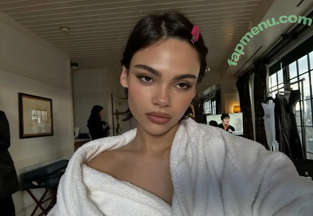 Ariana Greenblatt nude photo #0584 (ariana_greenblatt)