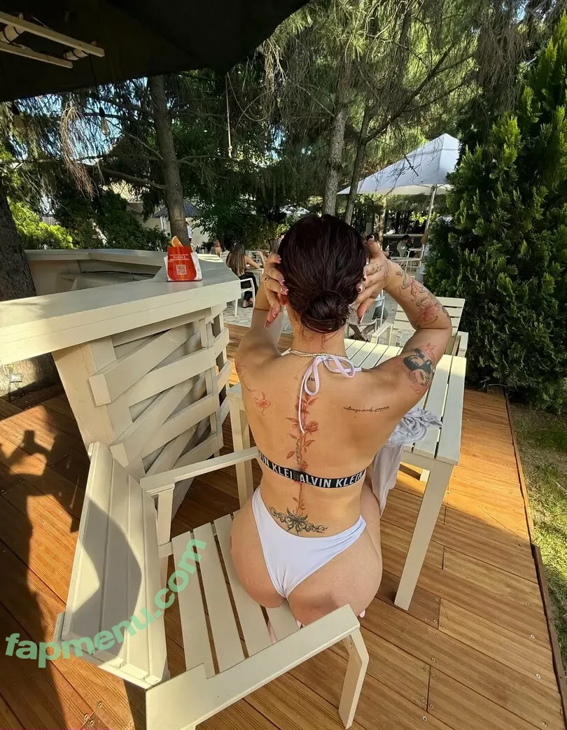 ariana.milos nude photo #0003 (arianna_milos)