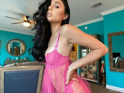 arianamarie / msarianamarie nude photo #0162