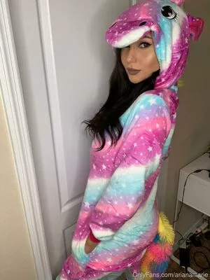 arianamarie / msarianamarie nude photo #0219