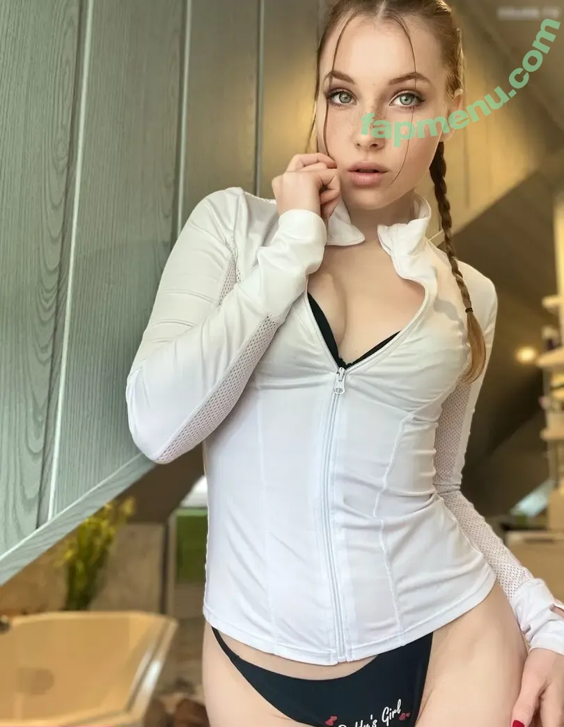 arianaselena nude photo #0005 (arianaselena)