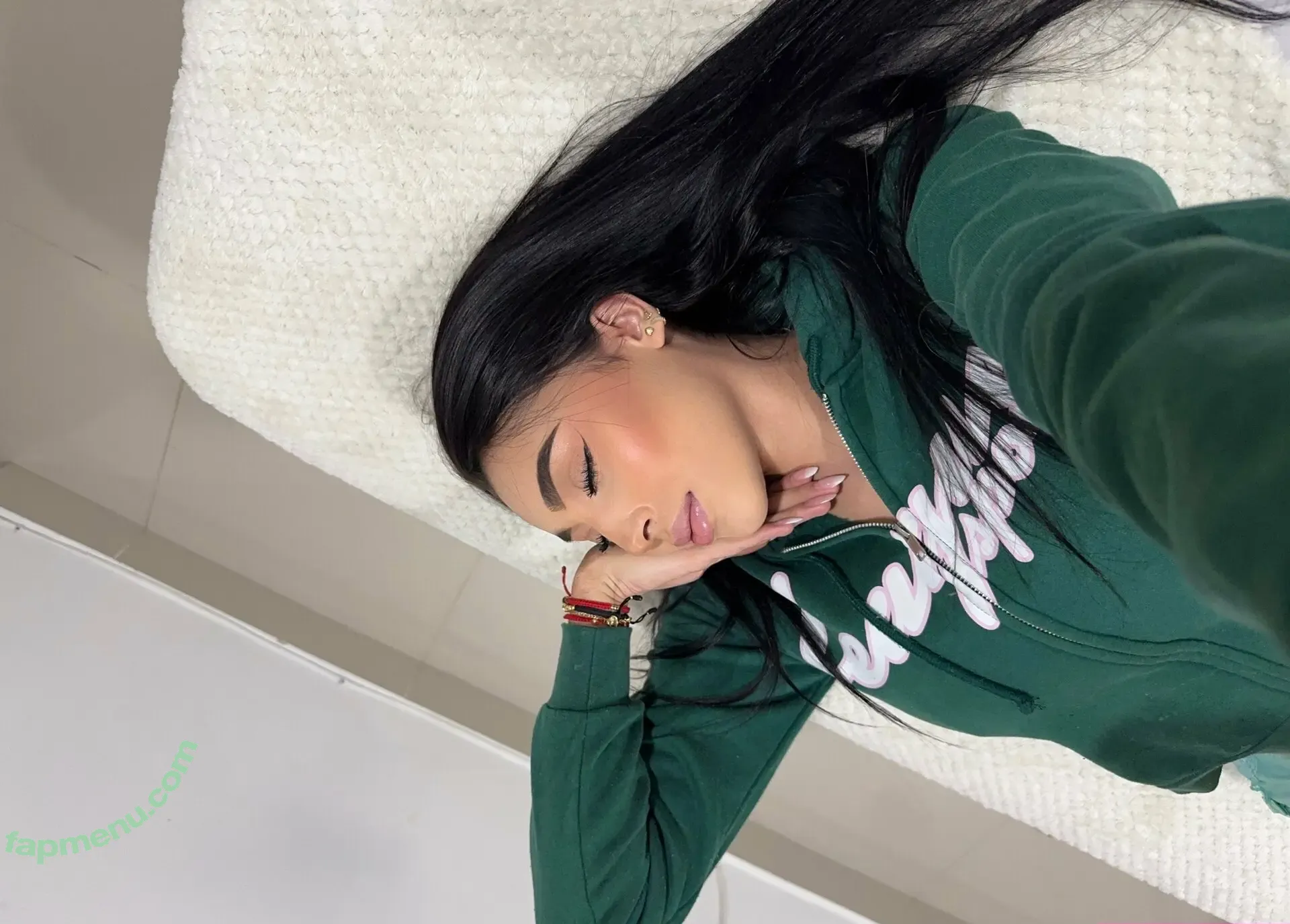 arianavargas nude photo #0201 (arianavargas)