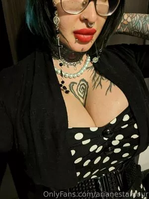 Ariane Saint Amour / ariane_st.amour nude photo #1663