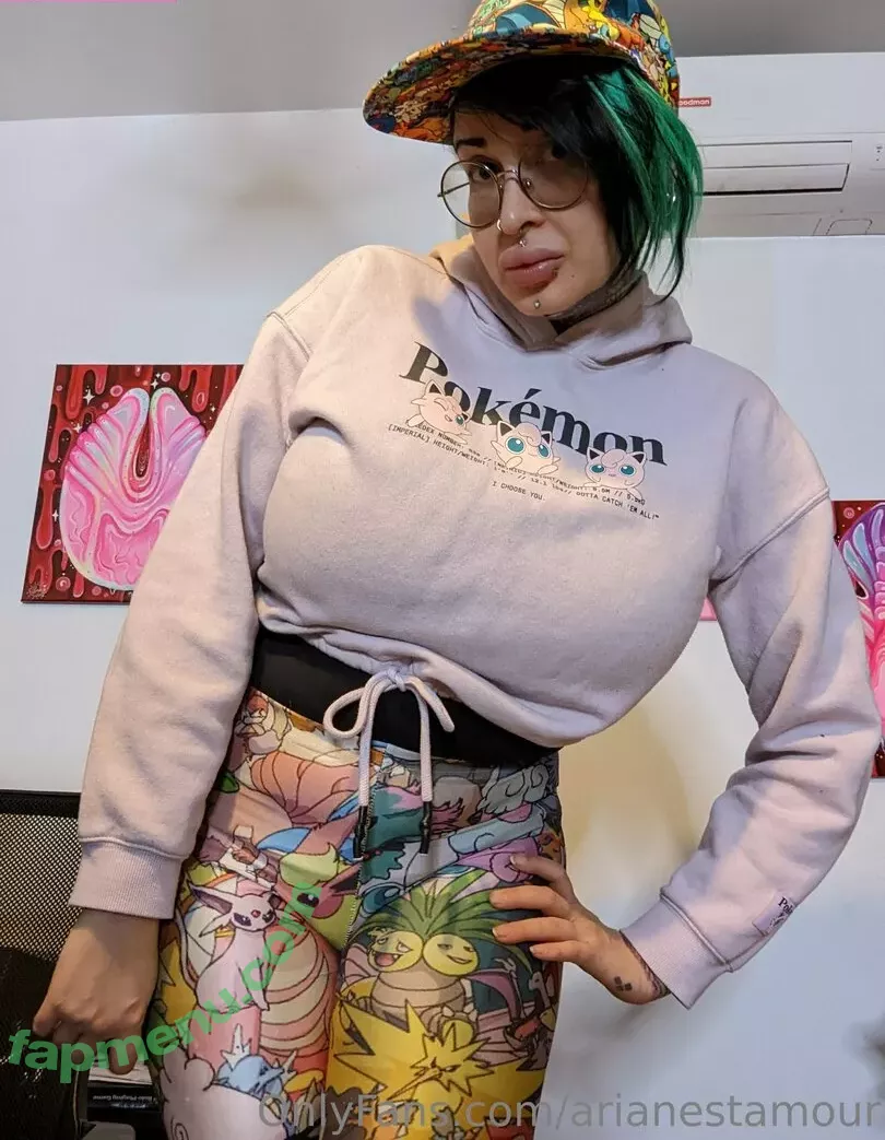 Ariane Saint Amour nude photo #1575 (ariane_st.amour)