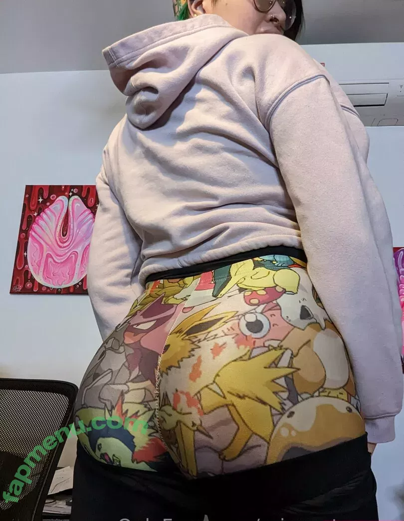 Ariane Saint Amour nude photo #1586 (ariane_st.amour)