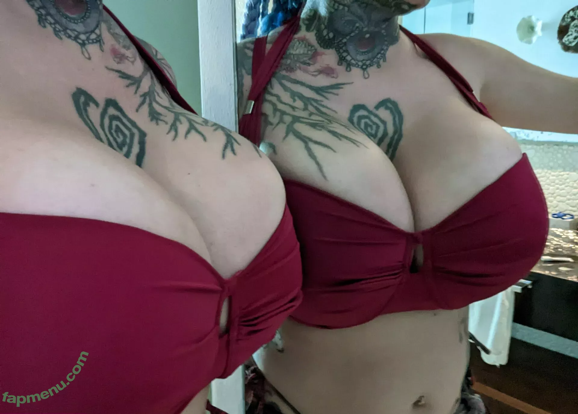 Ariane Saint Amour nude photo #1650 (ariane_st.amour)