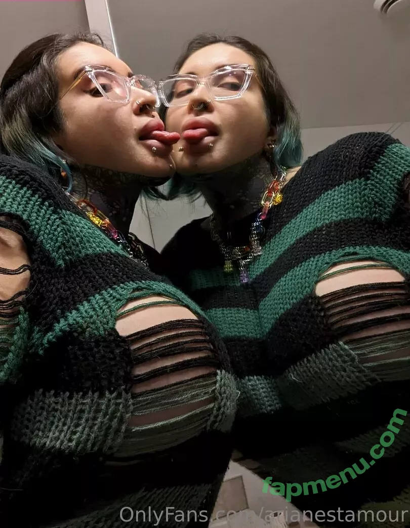 Ariane Saint Amour nude photo #1703 (ariane_st.amour)