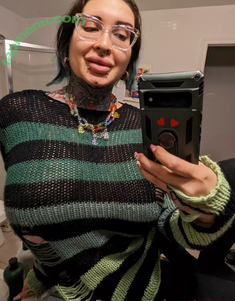 Ariane Saint Amour nude photo #1711 (ariane_st.amour)